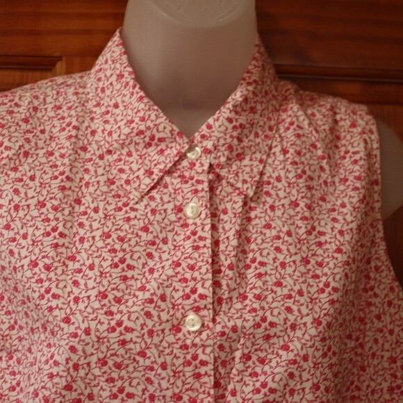 Sonoma Red Micro Ditsy Floral Button Down Sleeveless Top Blouse Women’s LG - Picture 3 of 8